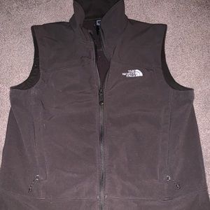 North face vest
